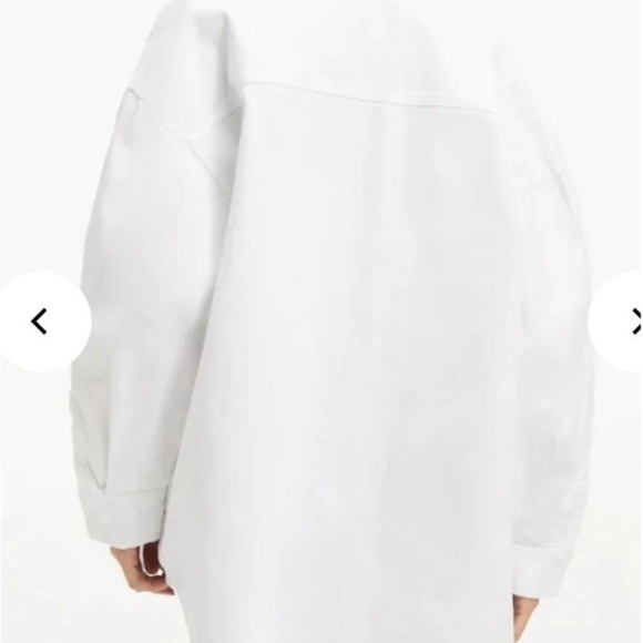 Brand new Good American Oversized Shacket in 00/0, White - Picture 3 of 6